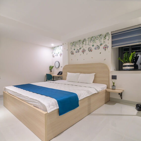 Deluxe Room (B17)